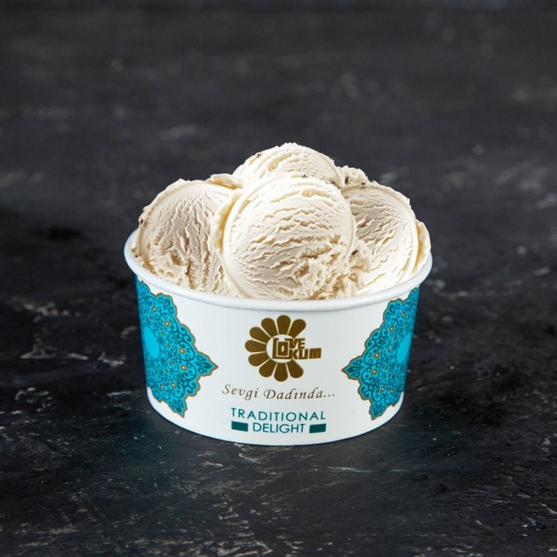 Ice cream with cream